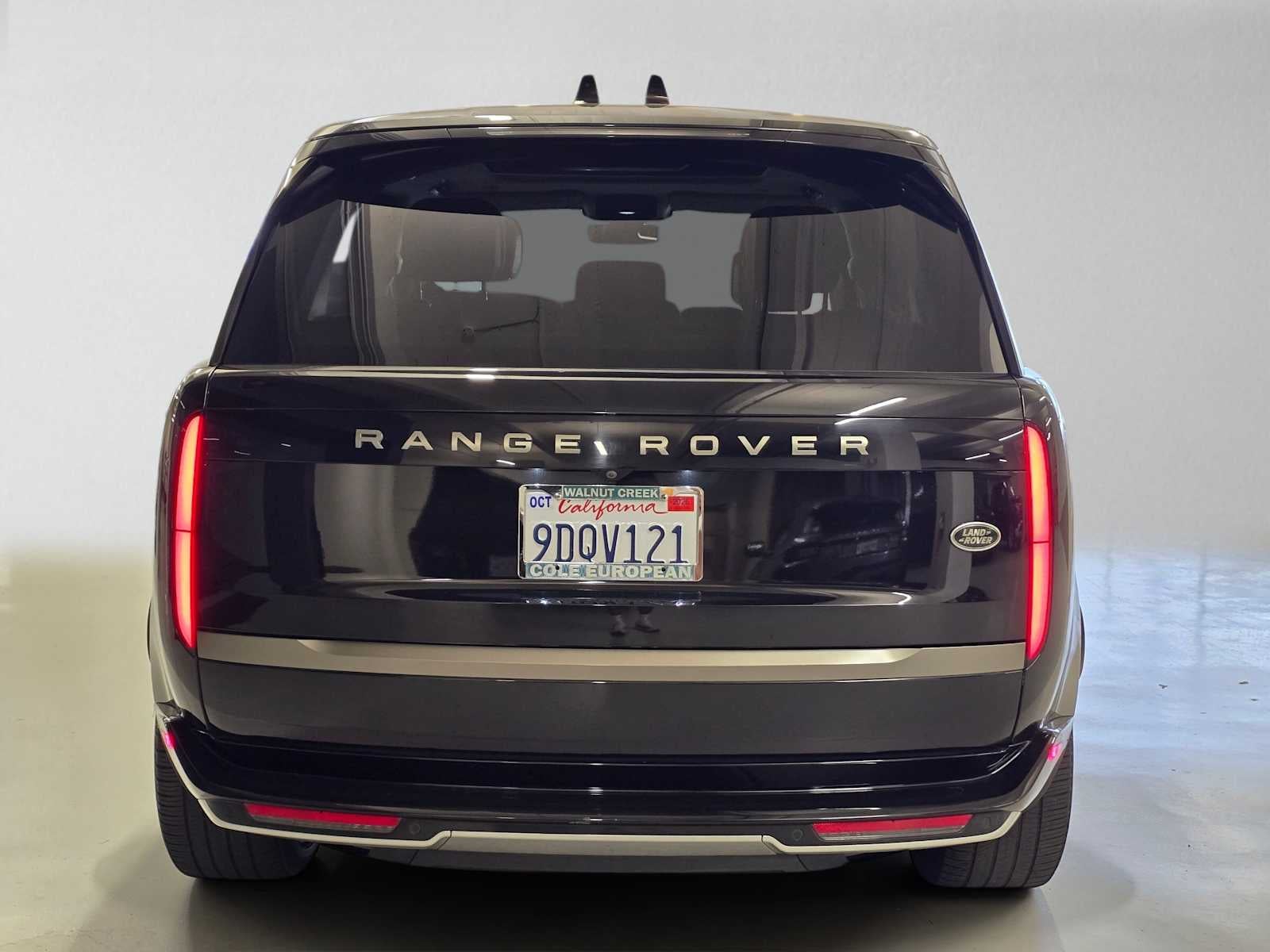 2023 Land Rover Range Rover SE