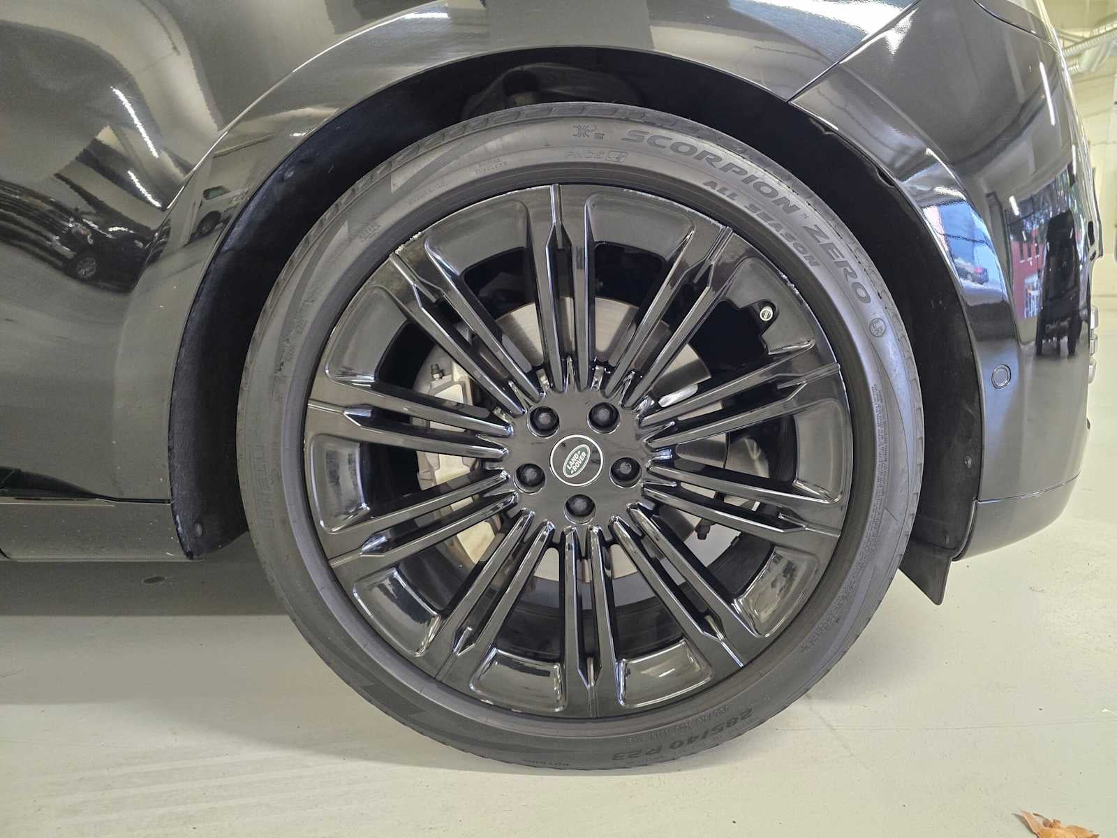 2023 Land Rover Range Rover SE
