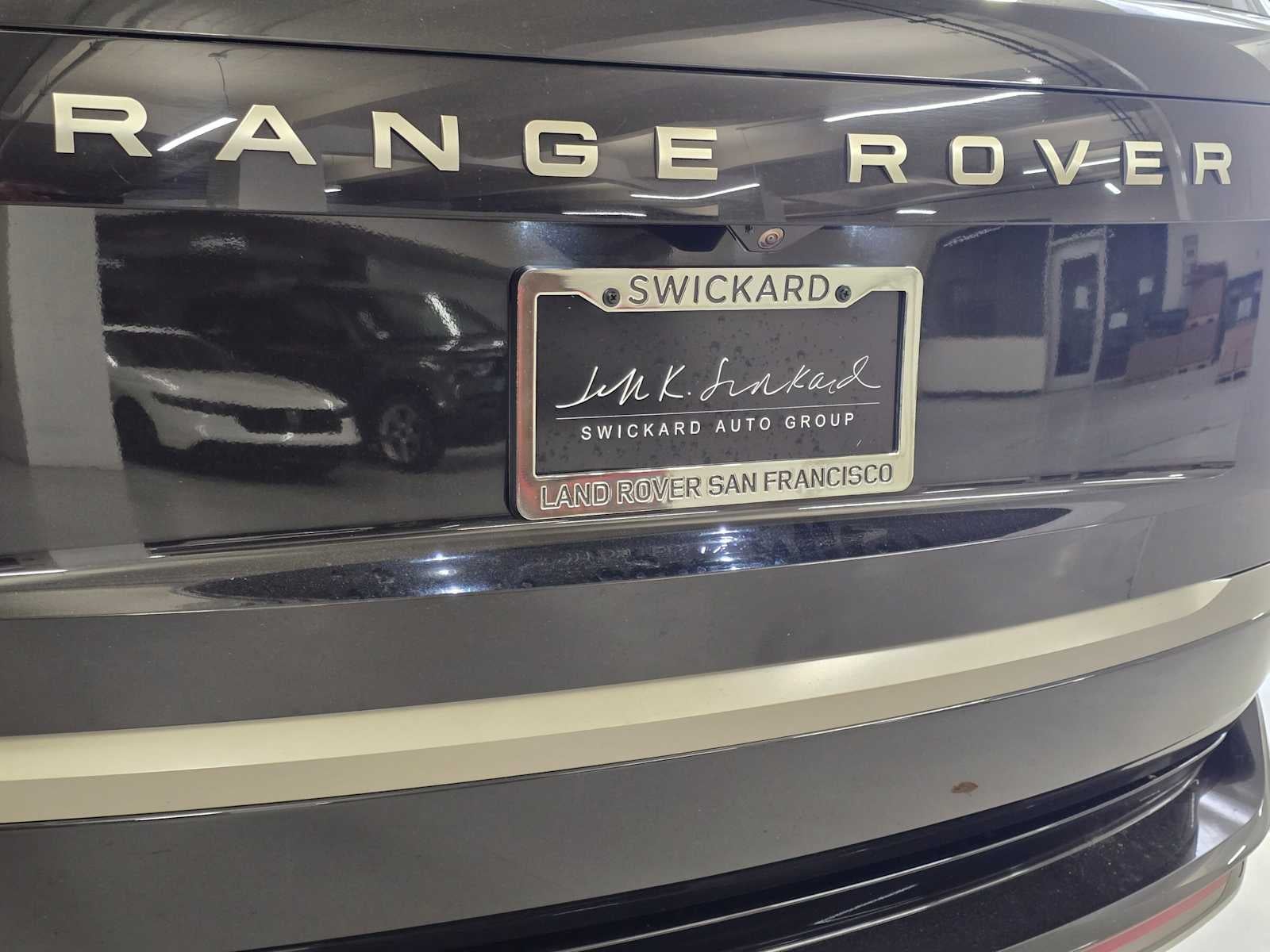 2025 Land Rover Range Rover SE