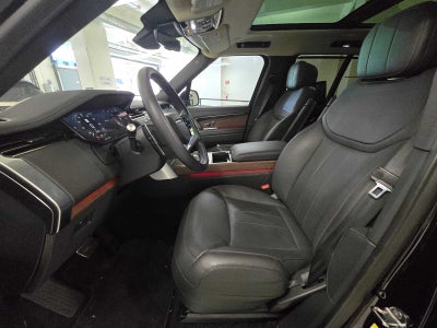 2025 Land Rover Range Rover SE