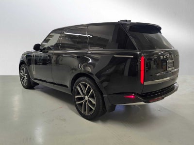 2025 Land Rover Range Rover SE