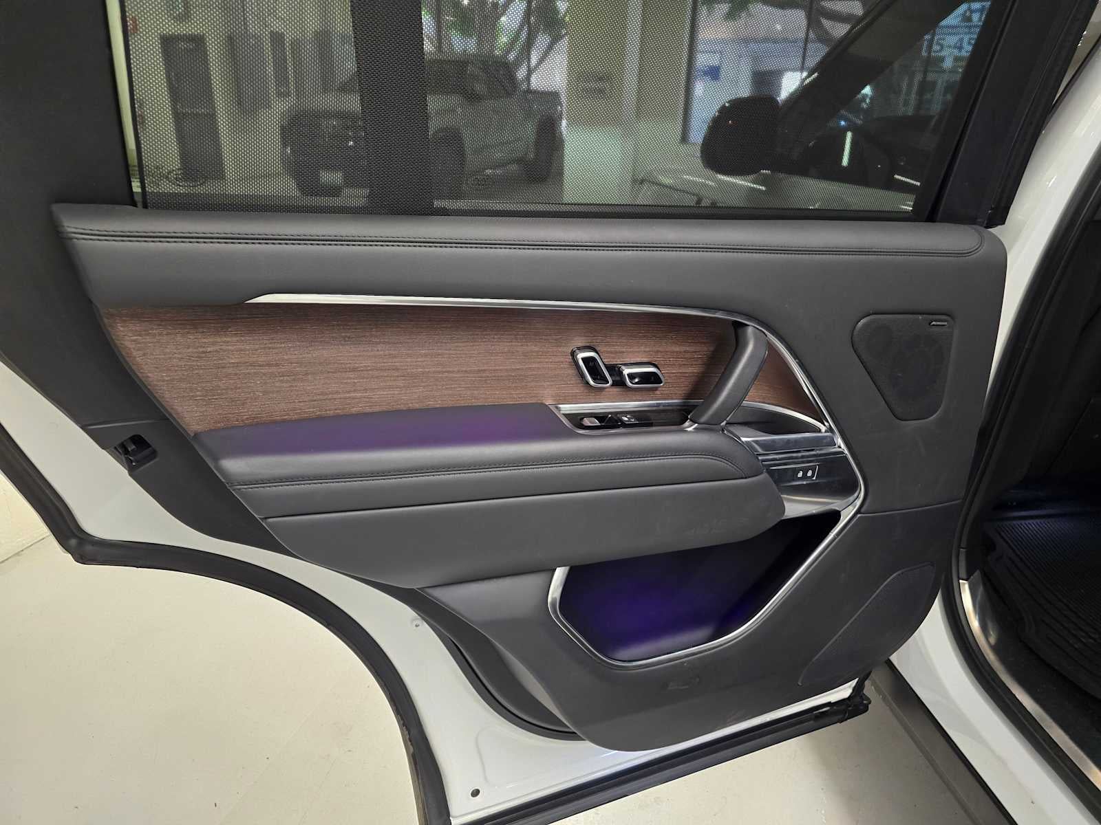 2023 Land Rover Range Rover SE