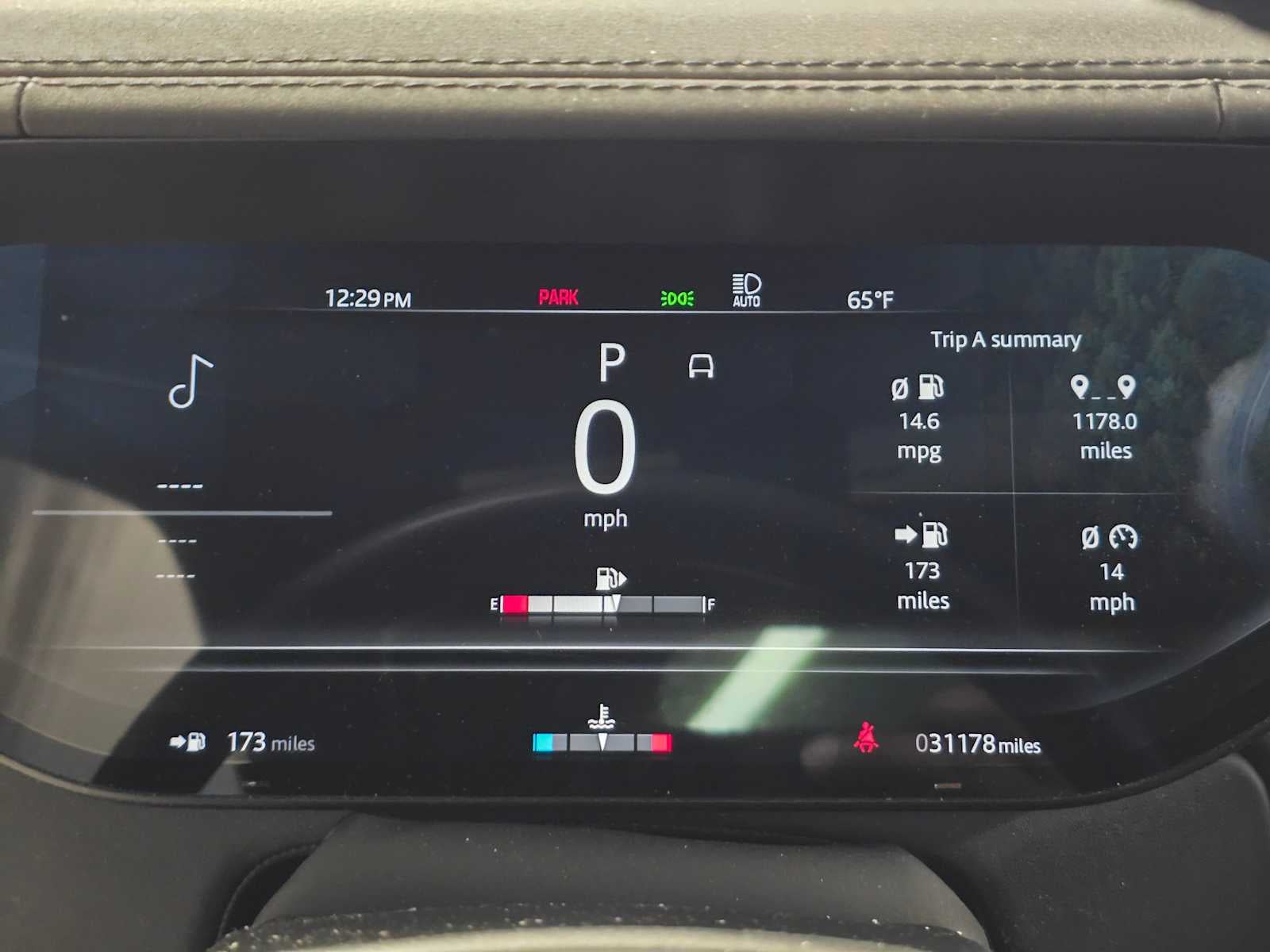 2023 Land Rover Range Rover SE