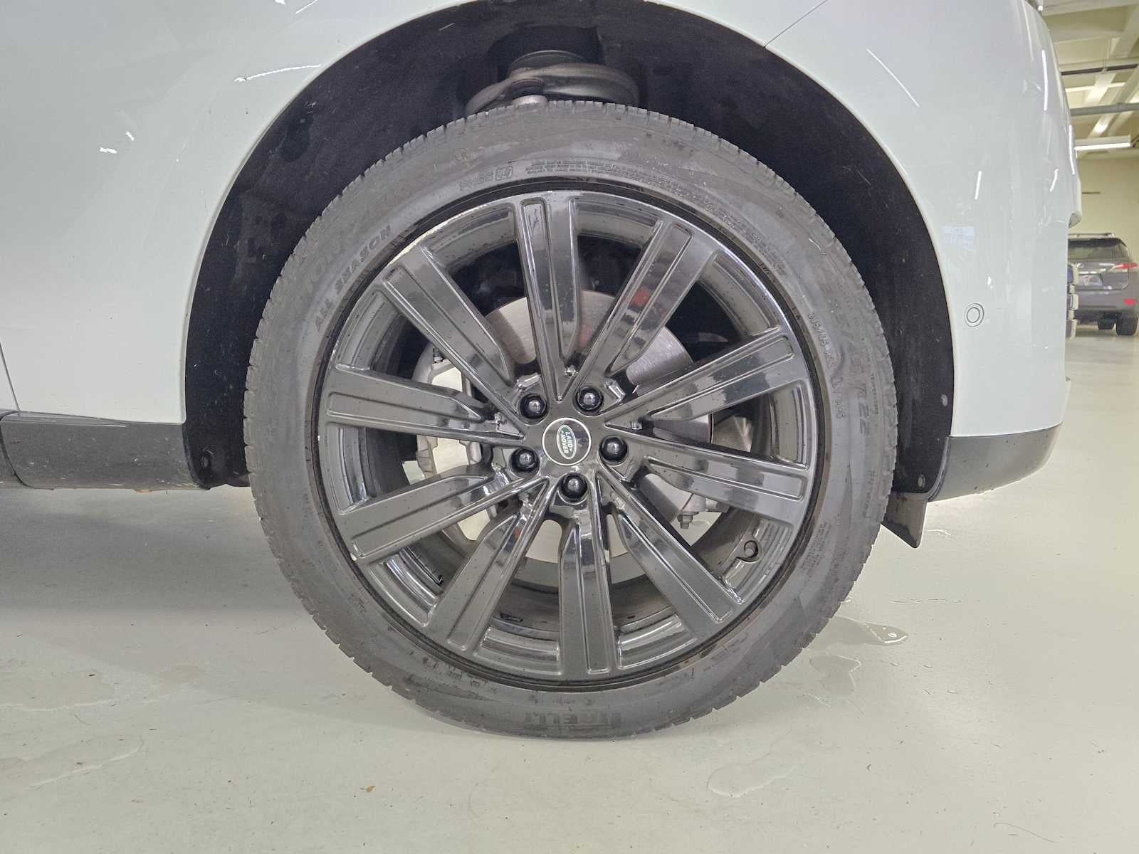 2023 Land Rover Range Rover SE