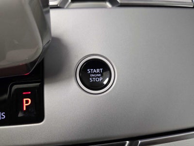 2025 Land Rover Range Rover SV