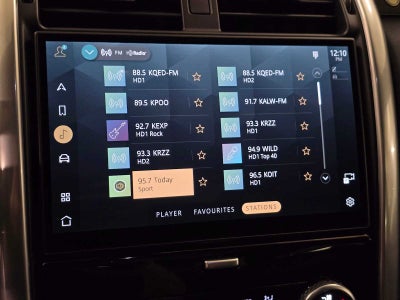 2025 Land Rover Discovery S