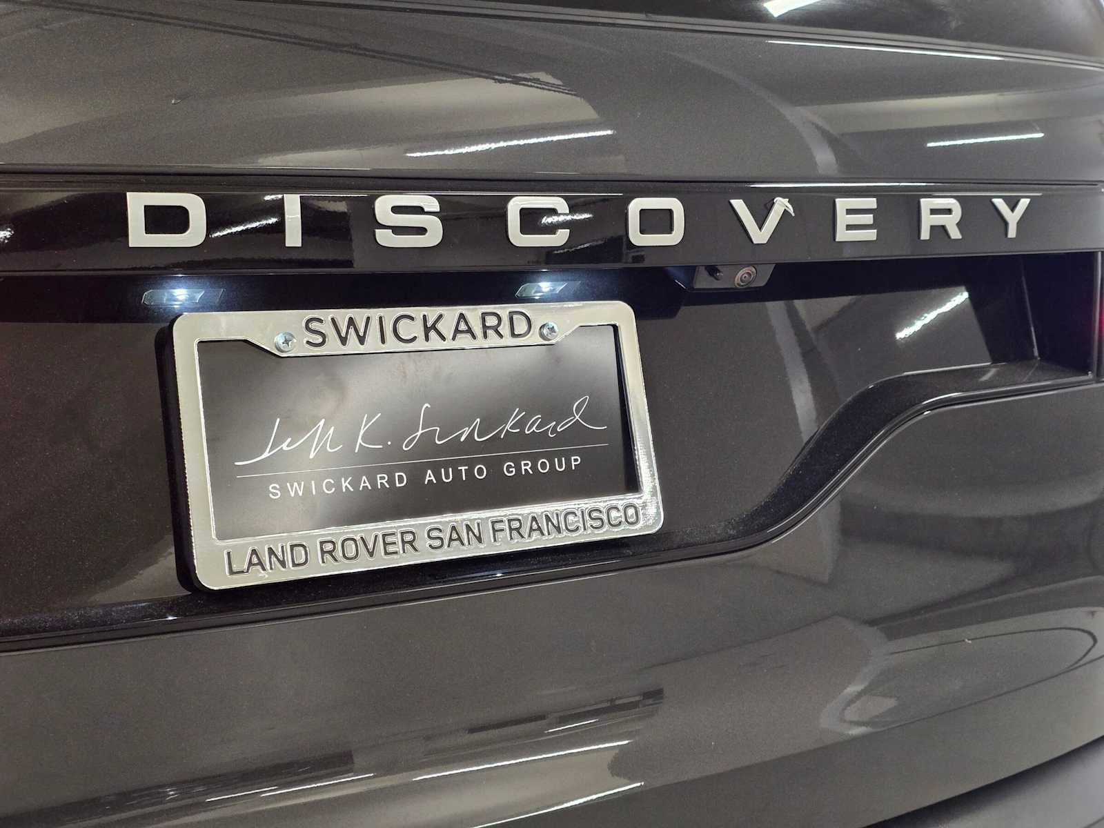 2025 Land Rover Discovery S