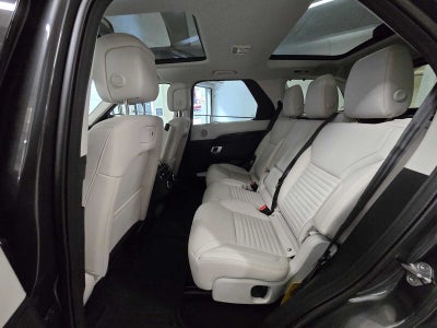 2025 Land Rover Discovery S