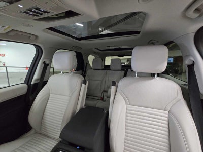 2025 Land Rover Discovery S