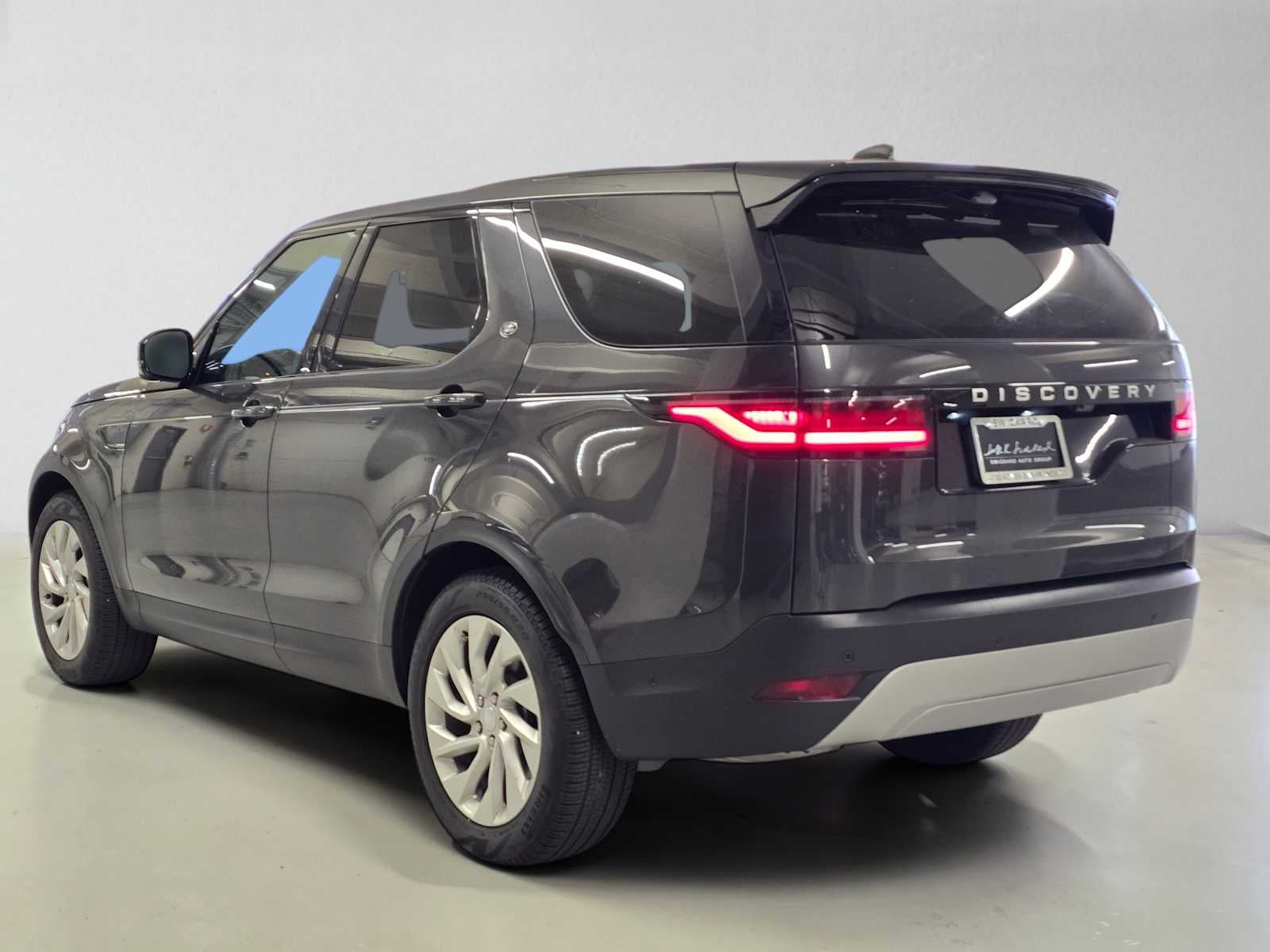 2025 Land Rover Discovery S