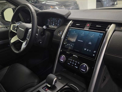 2025 Land Rover Discovery Dynamic SE