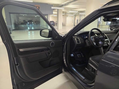 2025 Land Rover Discovery Dynamic SE