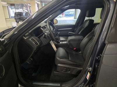 2025 Land Rover Discovery Dynamic SE