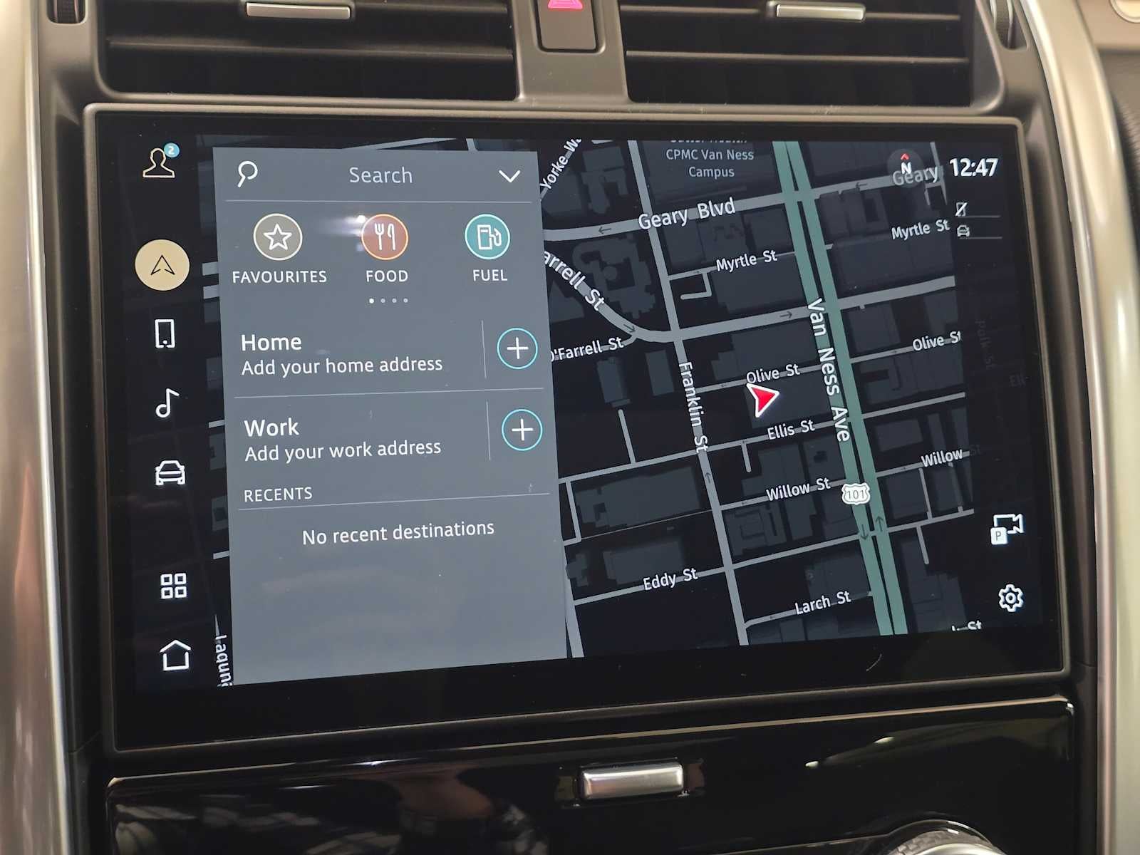 2025 Land Rover Discovery Dynamic SE