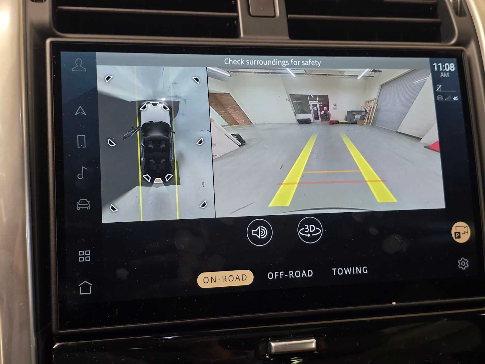 2025 Land Rover Discovery Dynamic SE