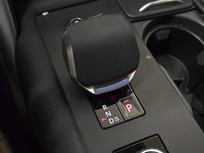 2025 Land Rover Discovery Dynamic SE