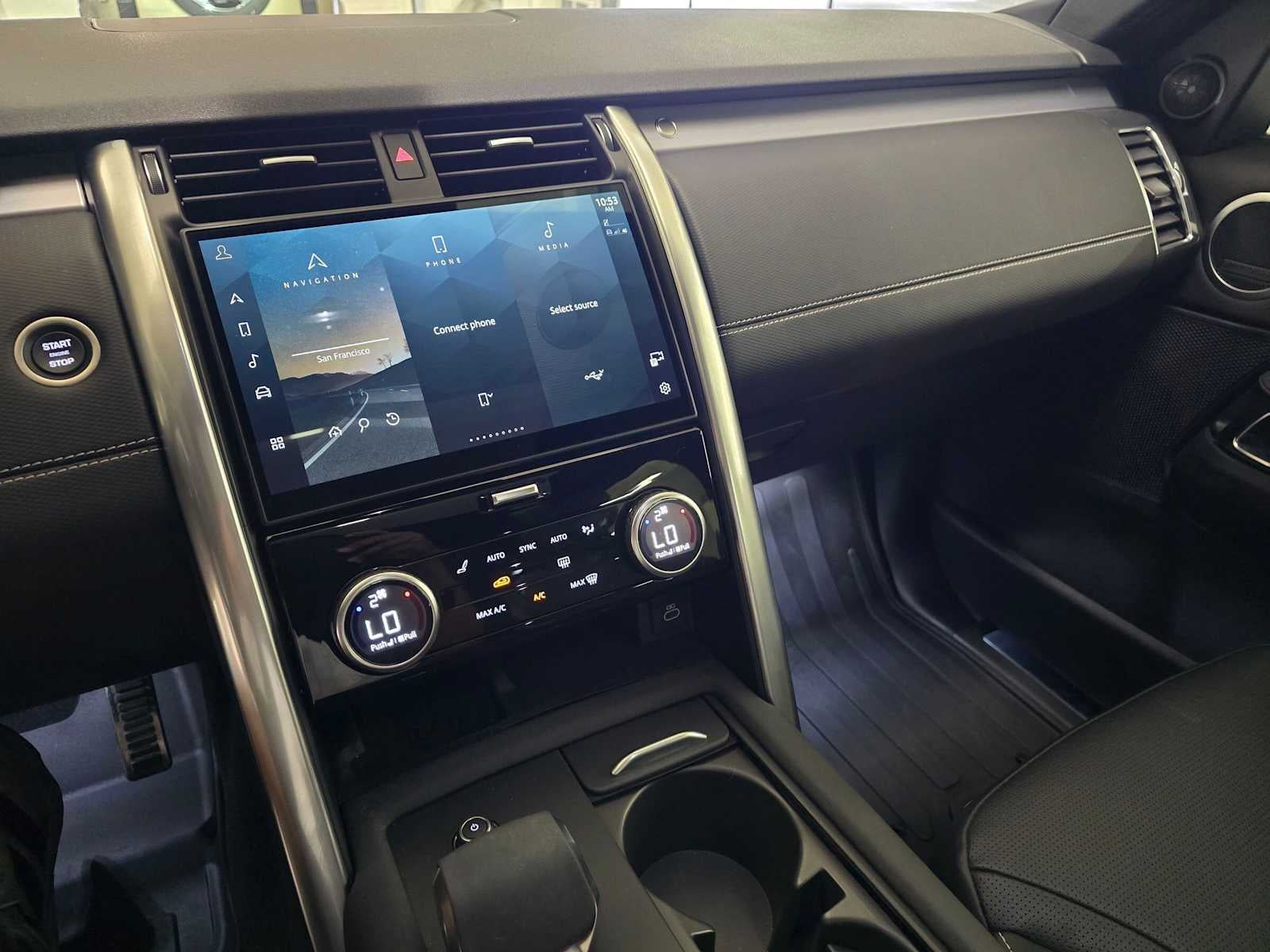 2025 Land Rover Discovery Dynamic SE