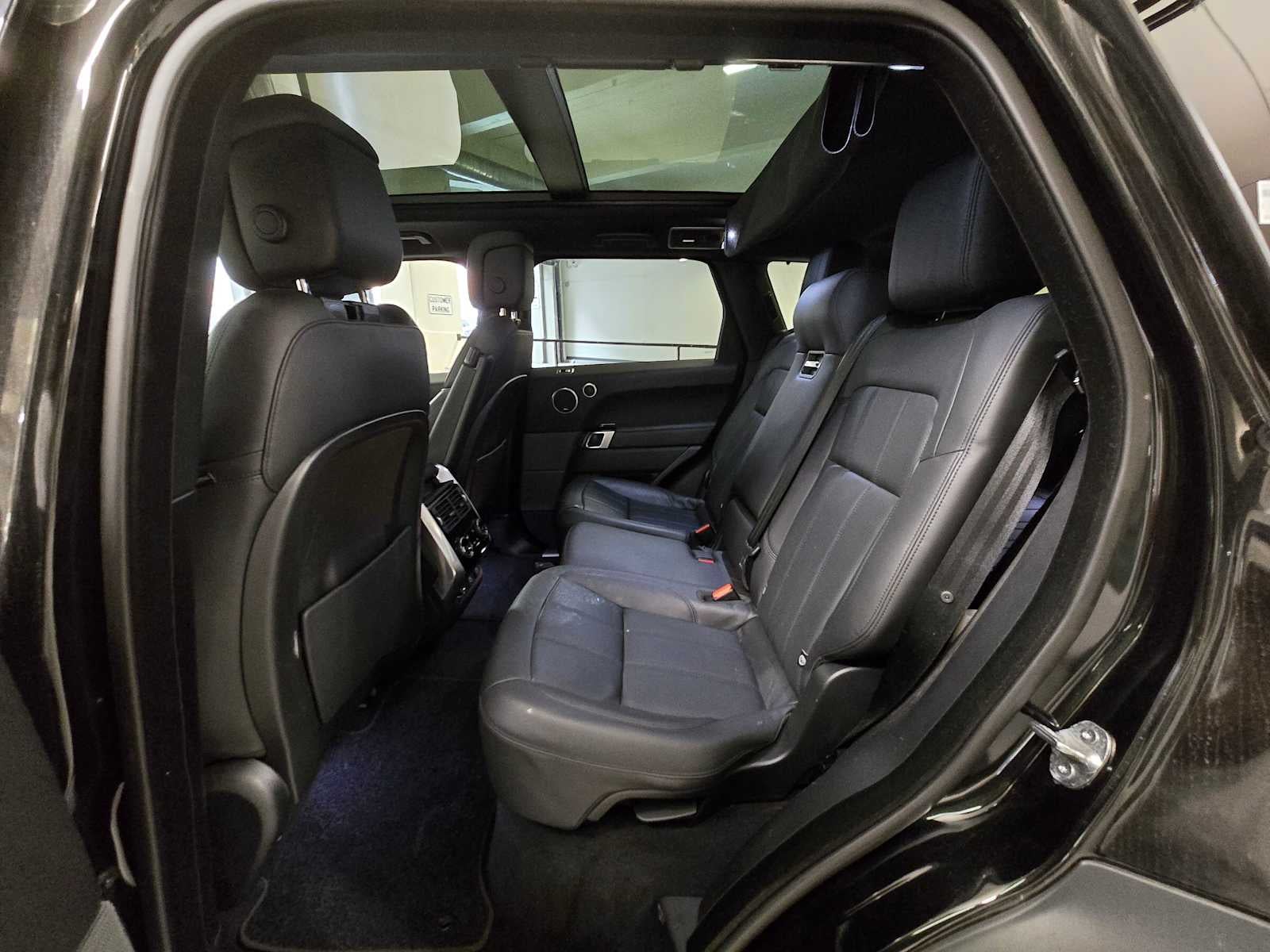 2022 Land Rover Range Rover Sport HSE Silver Edition
