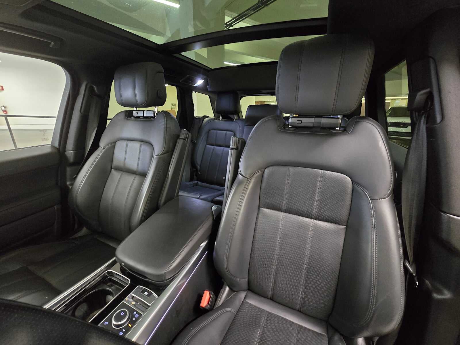 2022 Land Rover Range Rover Sport HSE Silver Edition
