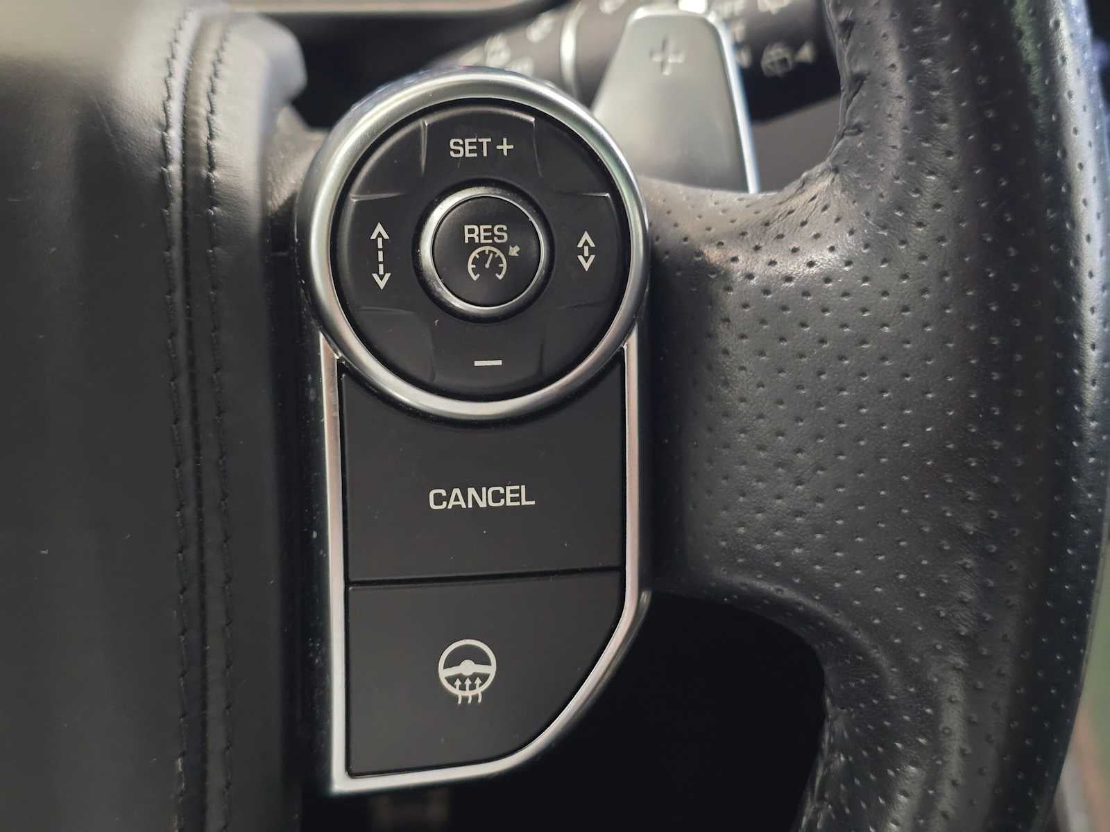 2016 Land Rover Range Rover Sport V8 SVR