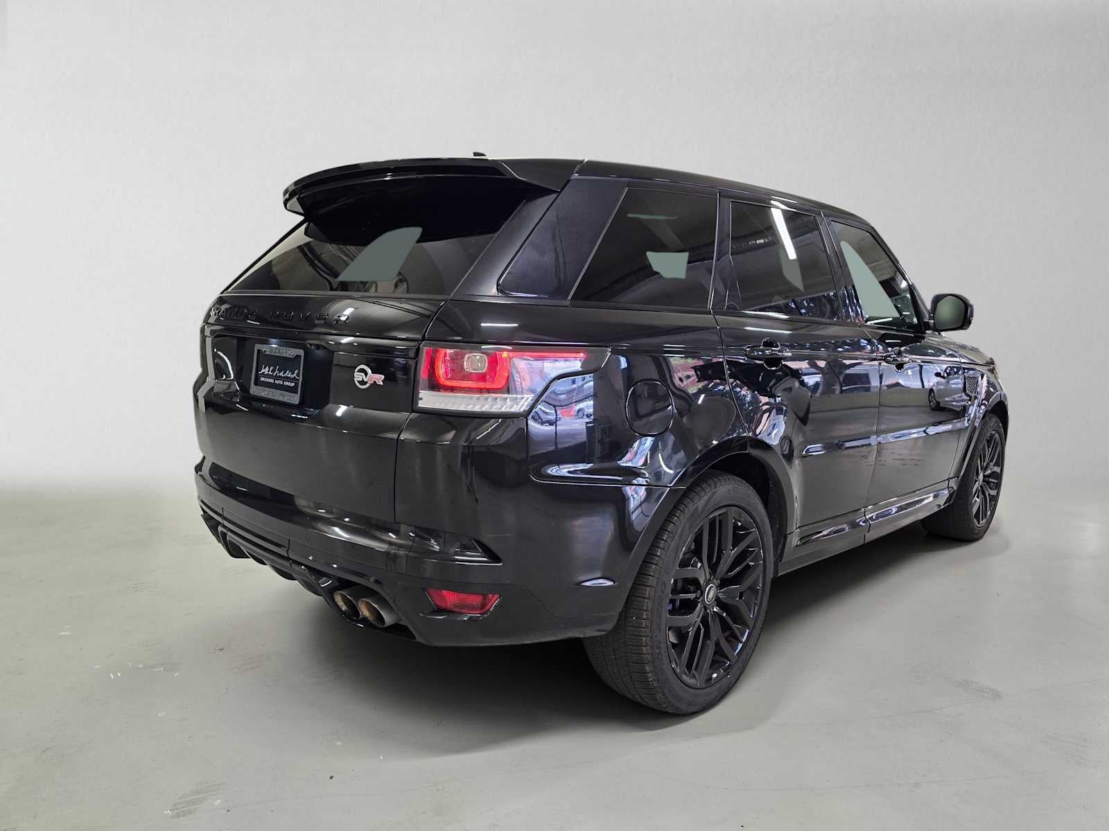 2016 Land Rover Range Rover Sport V8 SVR