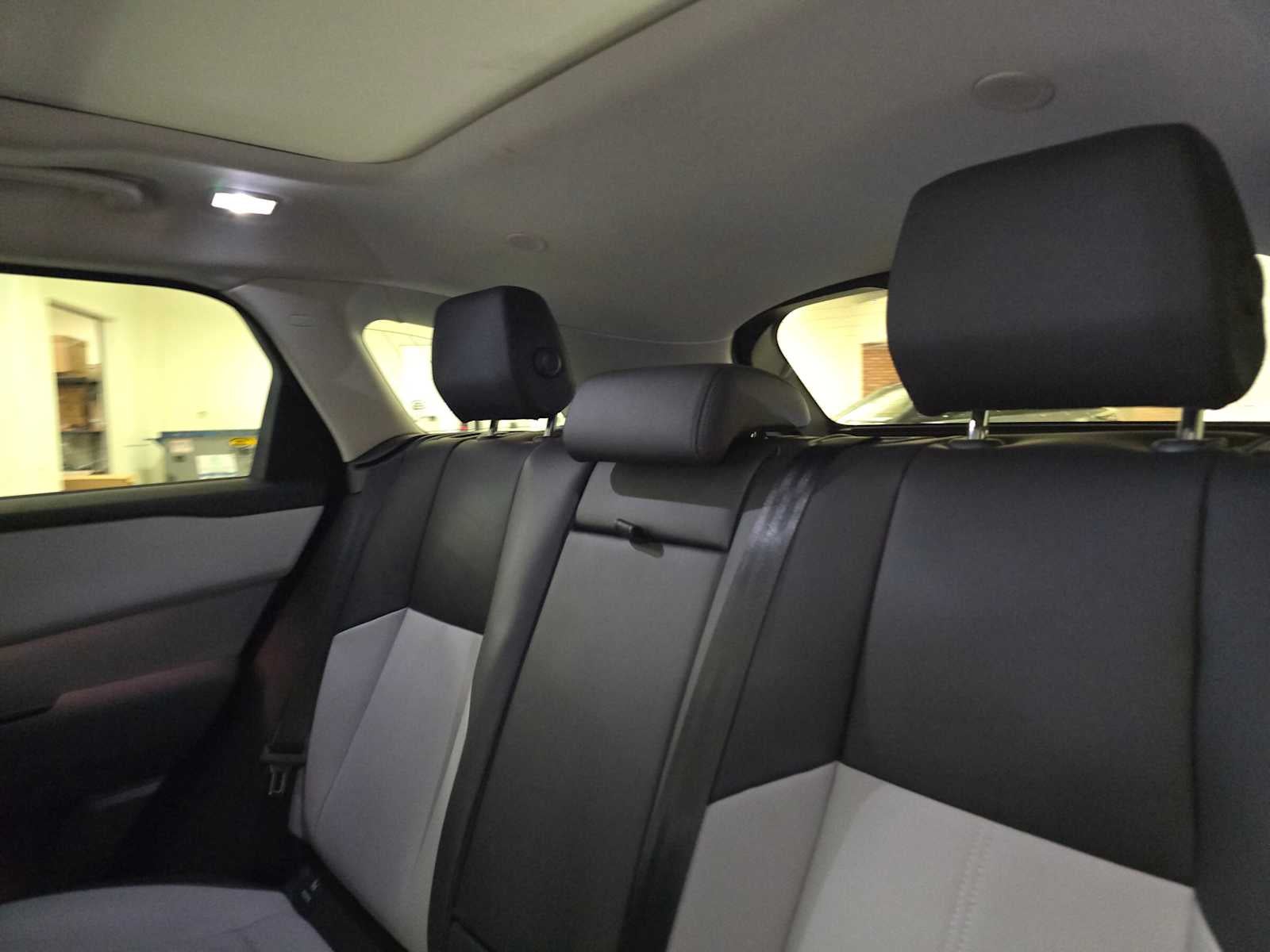 2025 Land Rover Range Rover Velar S