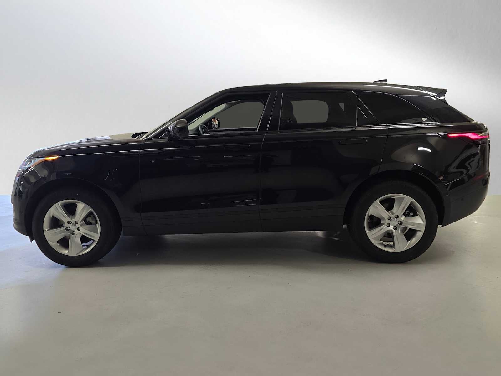 2025 Land Rover Range Rover Velar S