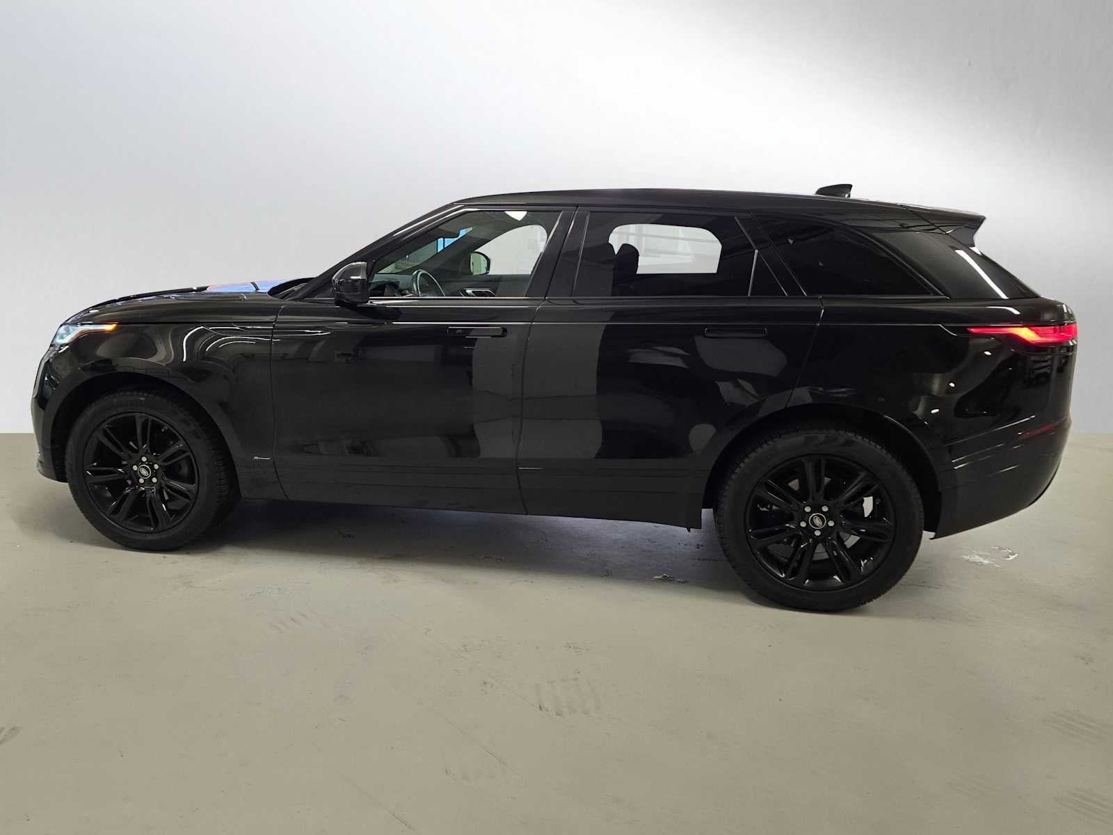 2020 Land Rover Range Rover Velar R-Dynamic S