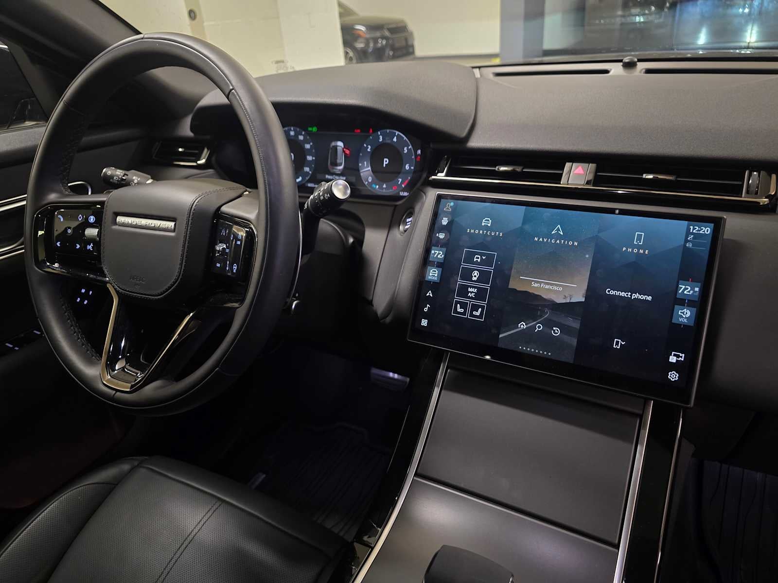 2025 Land Rover Range Rover Velar Dynamic SE