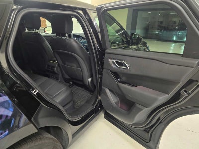 2025 Land Rover Range Rover Velar Dynamic SE