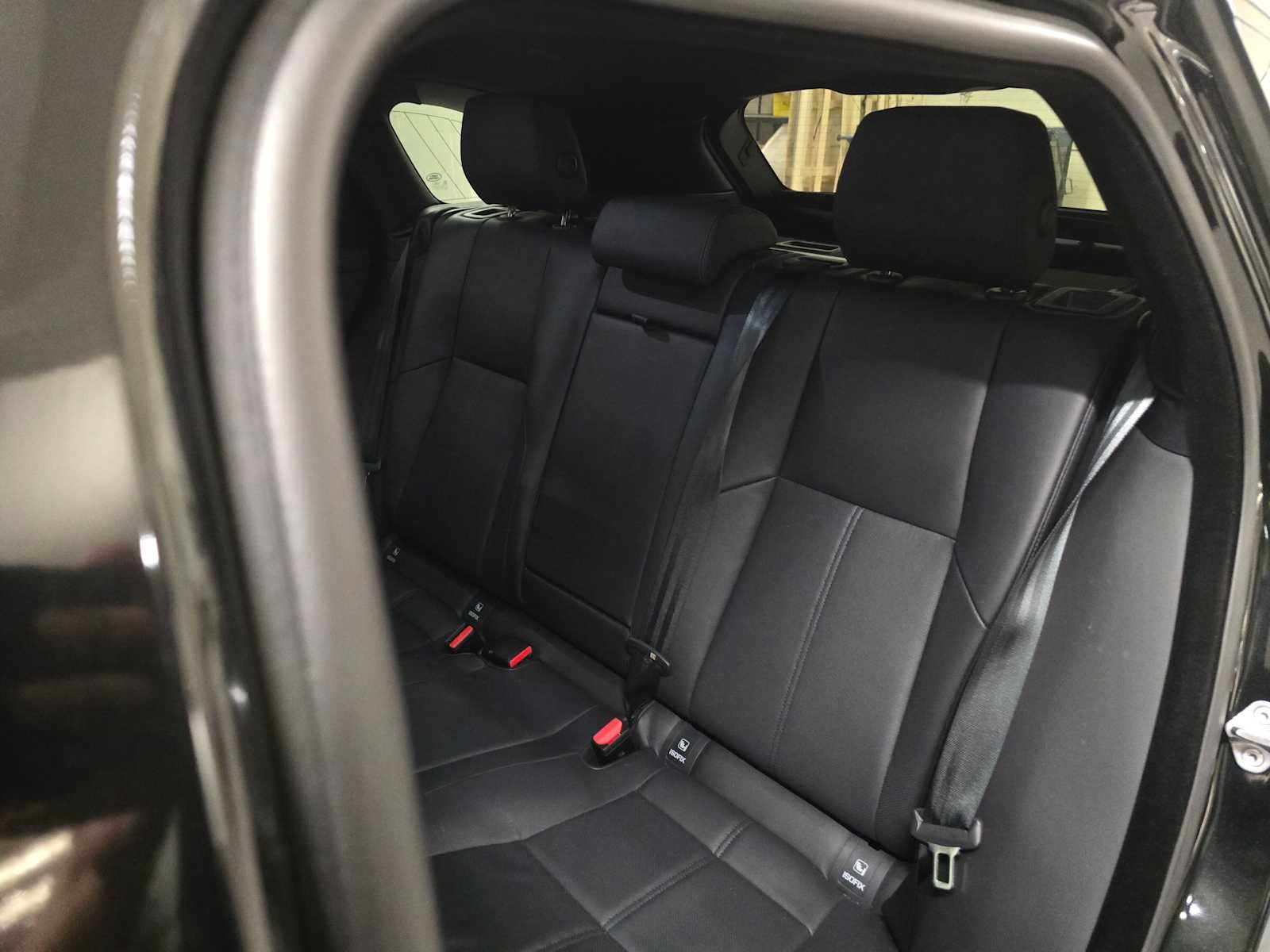 2025 Land Rover Range Rover Velar Dynamic SE