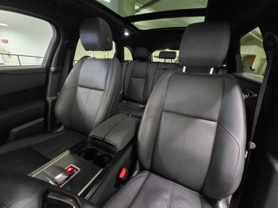 2026 Land Rover Range Rover Velar Dynamic SE