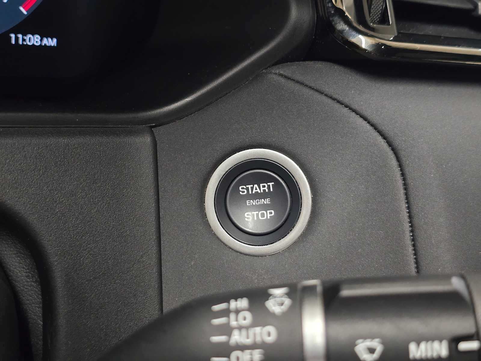 2026 Land Rover Range Rover Velar Dynamic SE