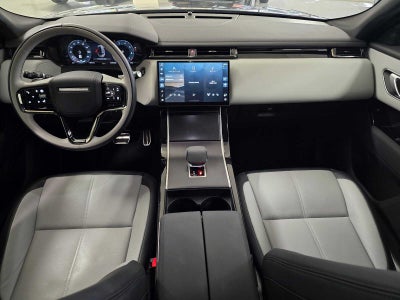 2026 Land Rover Range Rover Velar Dynamic SE