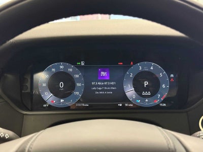 2026 Land Rover Range Rover Velar Dynamic SE