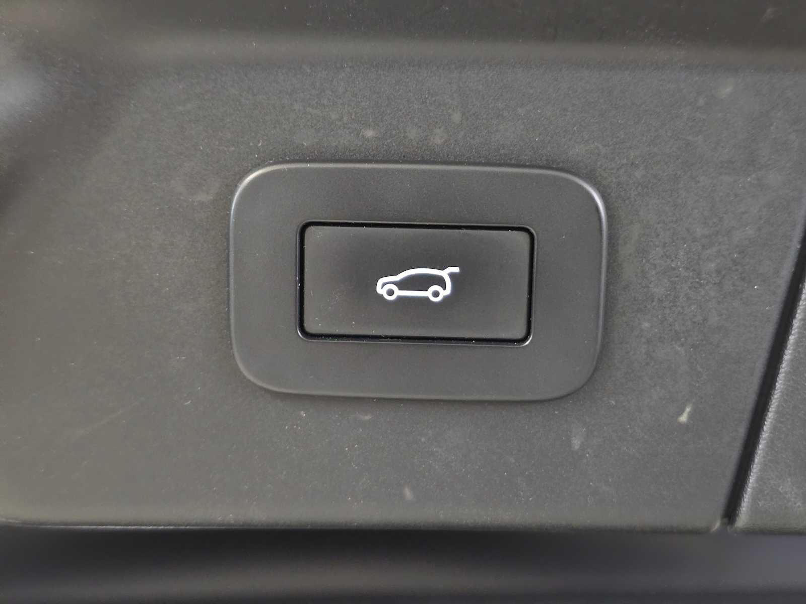 2023 Land Rover Range Rover Velar R-Dynamic S