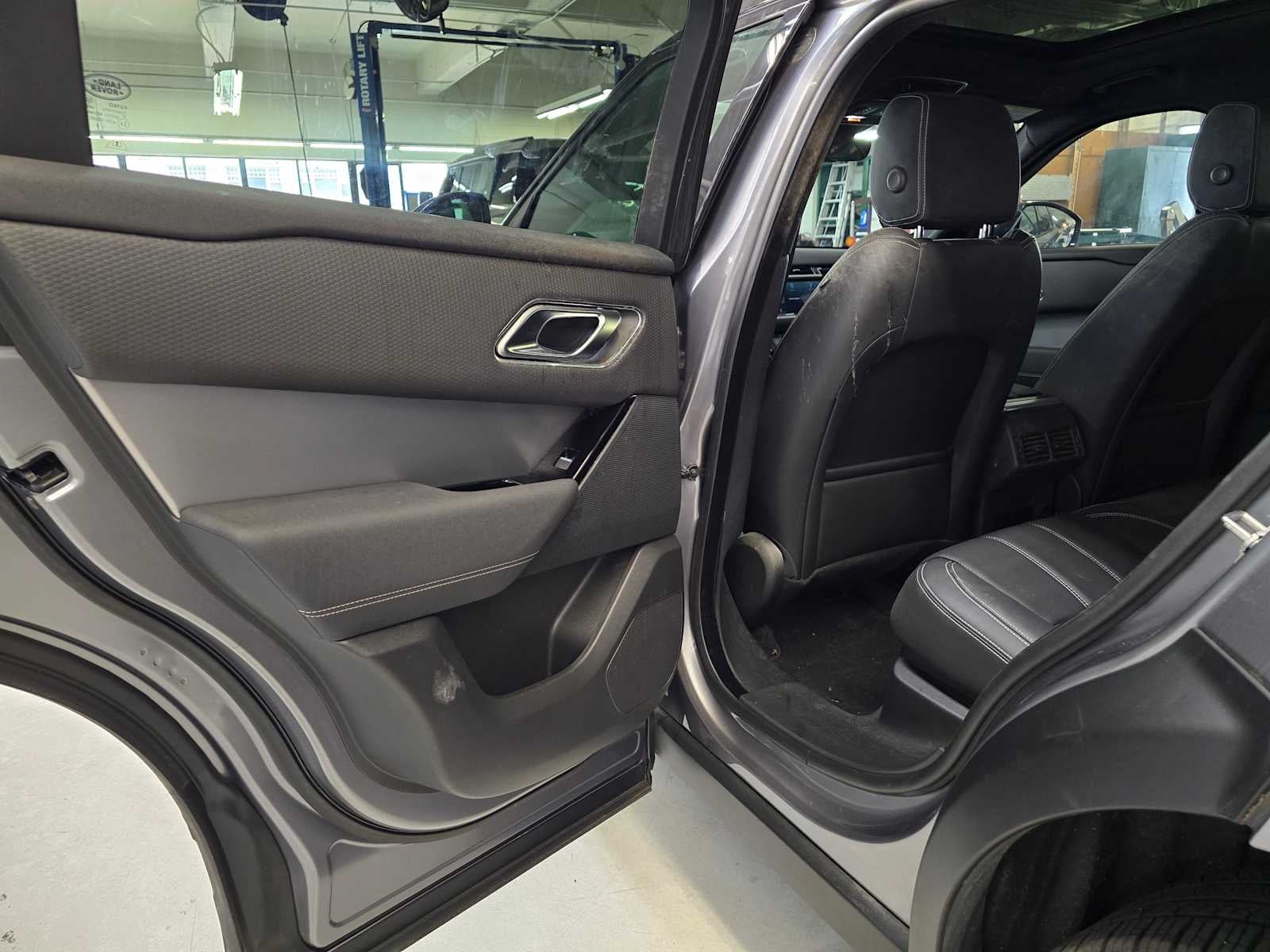 2023 Land Rover Range Rover Velar R-Dynamic S