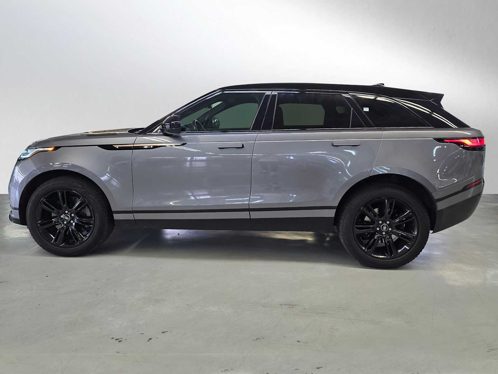 2023 Land Rover Range Rover Velar R-Dynamic S