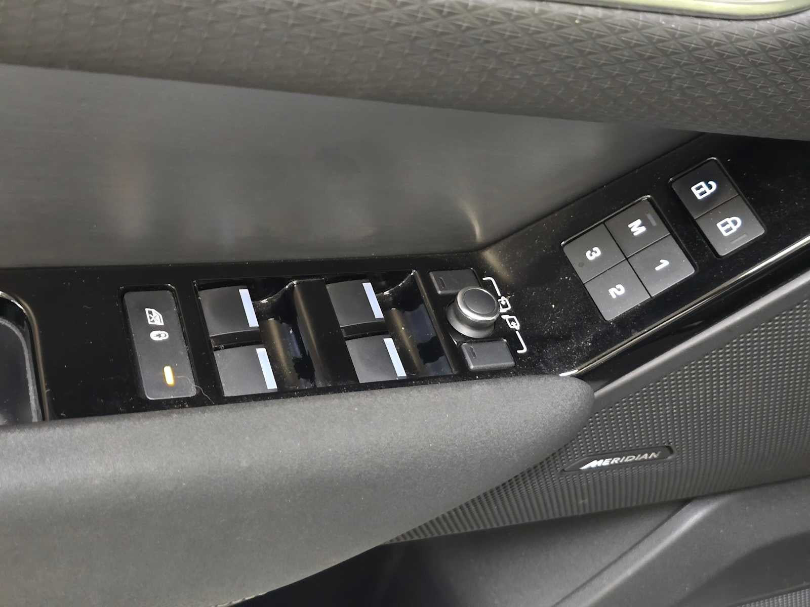 2023 Land Rover Range Rover Velar R-Dynamic S