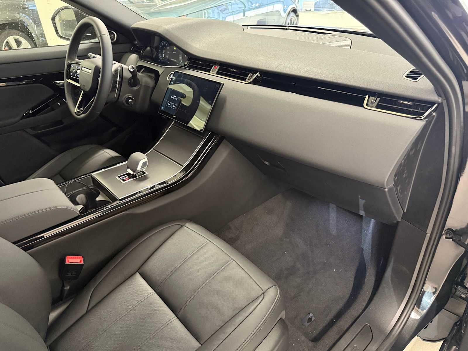 2026 Land Rover Range Rover Evoque Core S