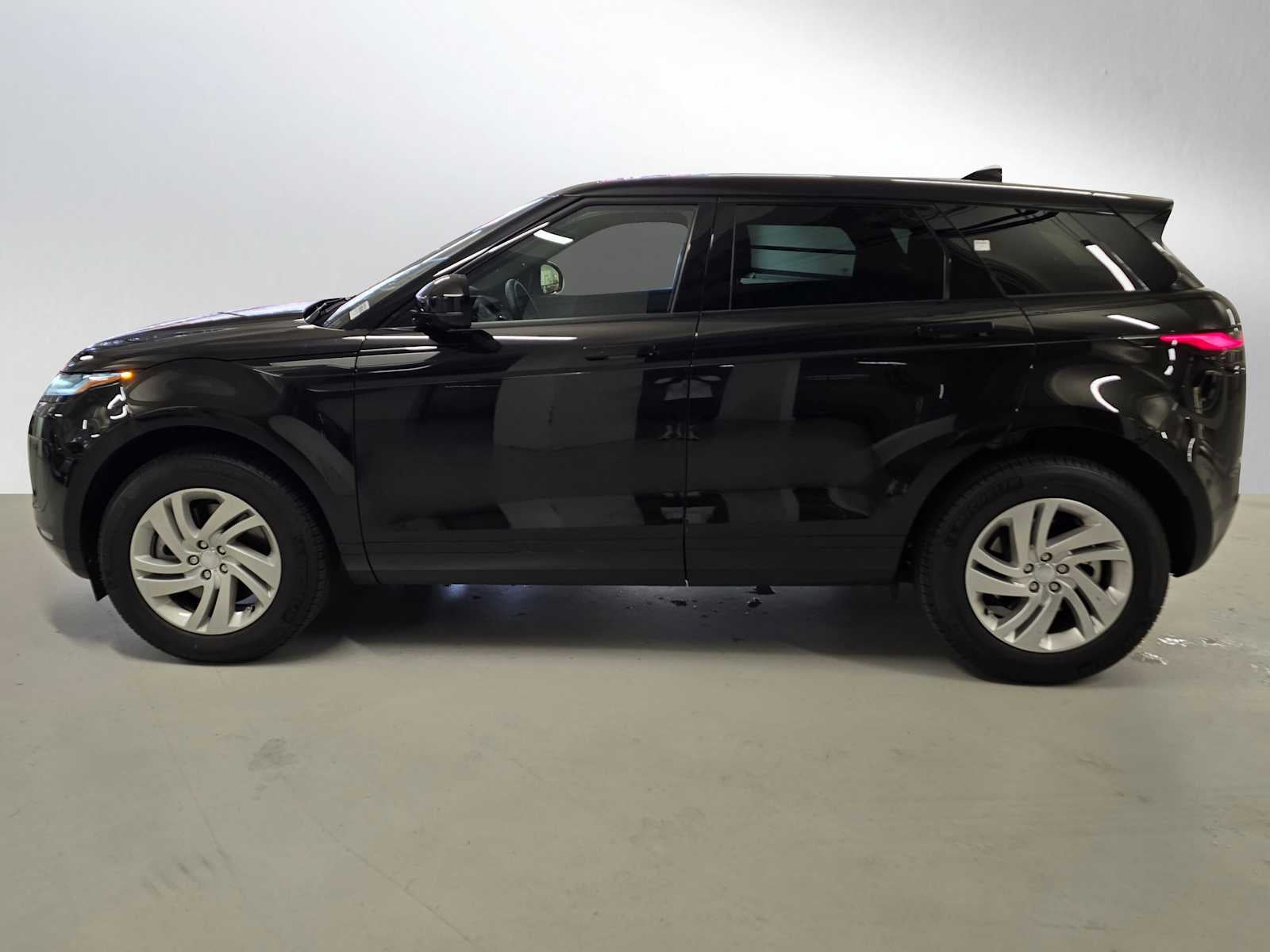 2026 Land Rover Range Rover Evoque Core S