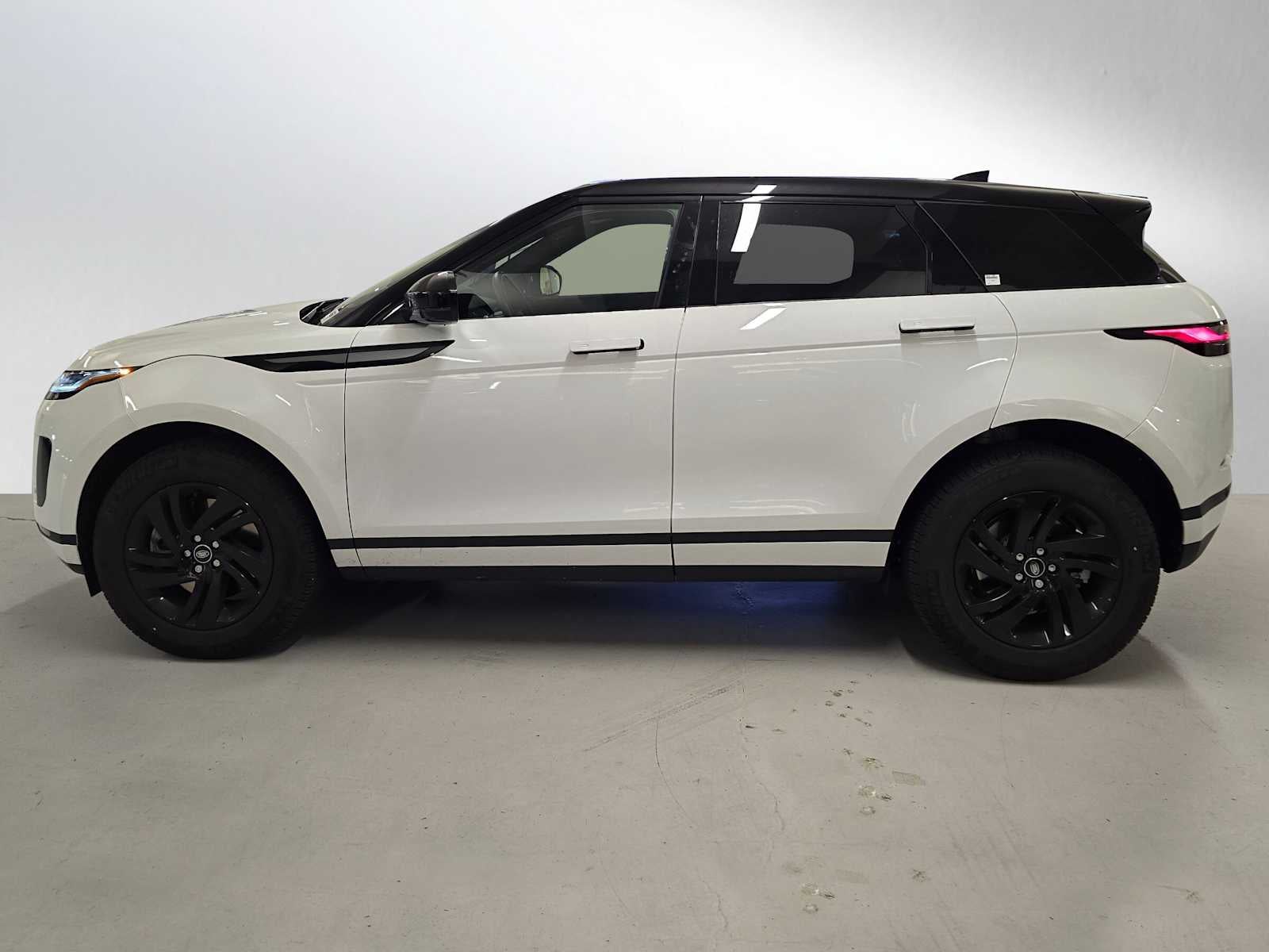 2026 Land Rover Range Rover Evoque Core S