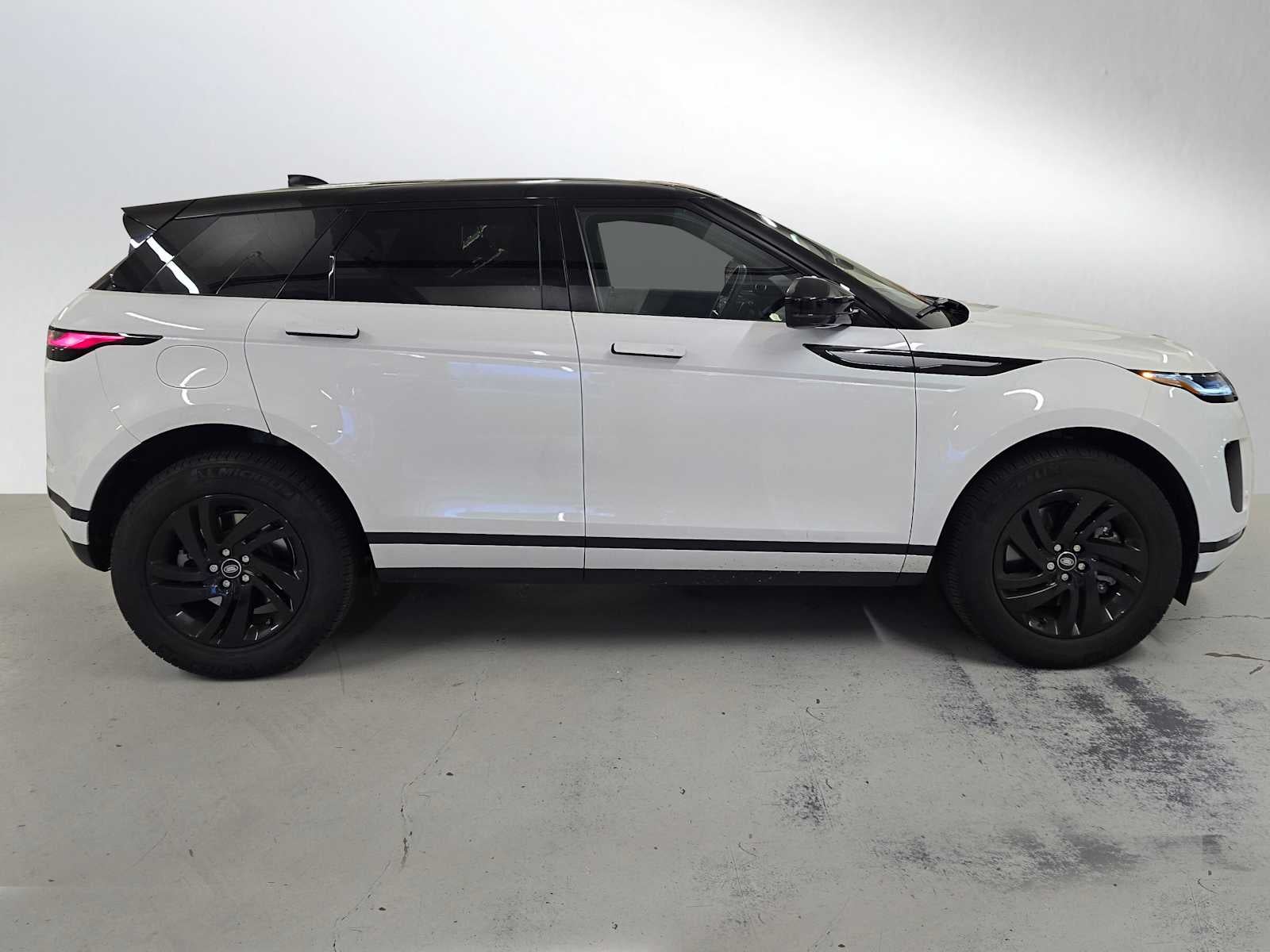 2026 Land Rover Range Rover Evoque Core S
