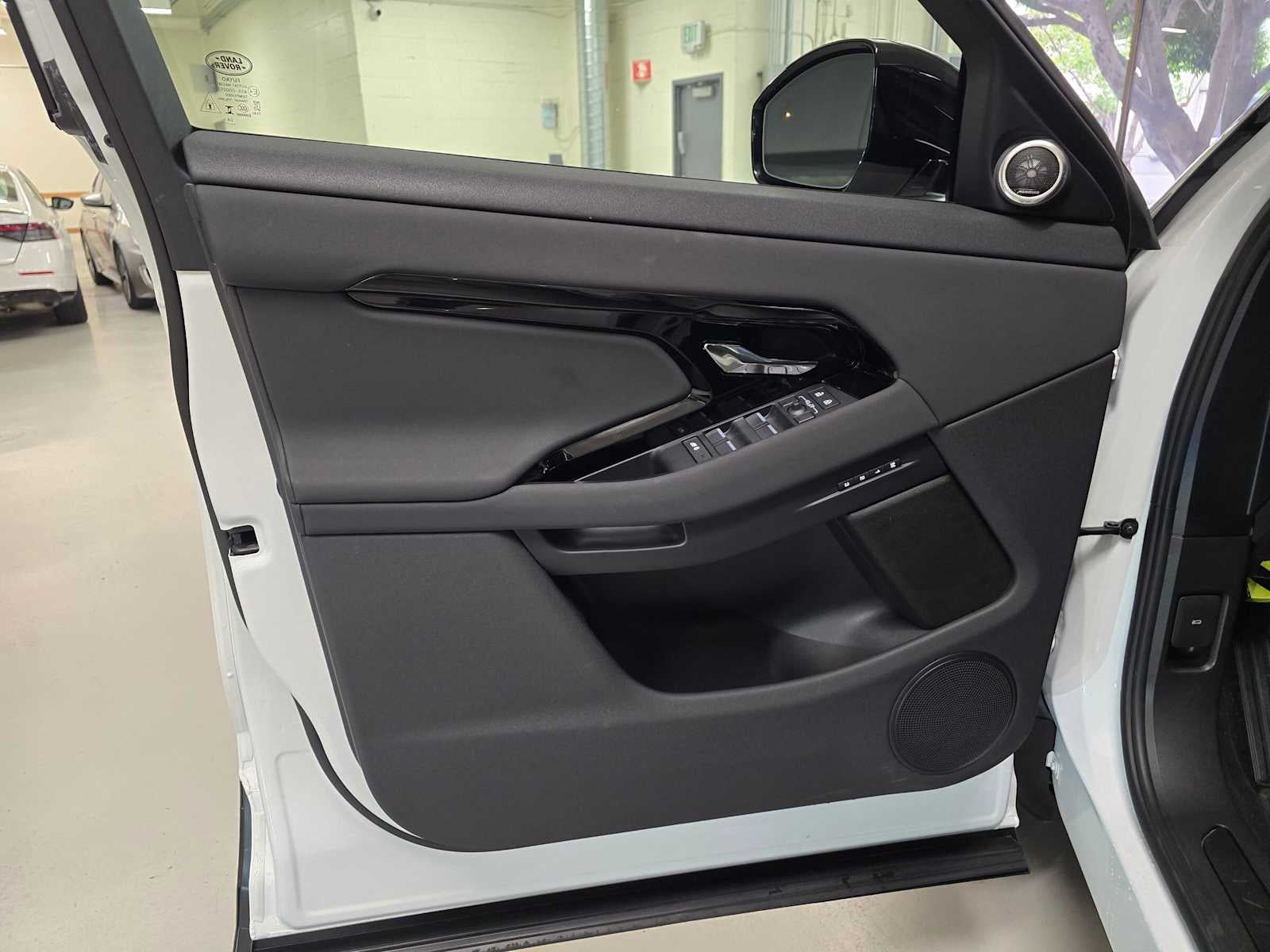2026 Land Rover Range Rover Evoque Core S