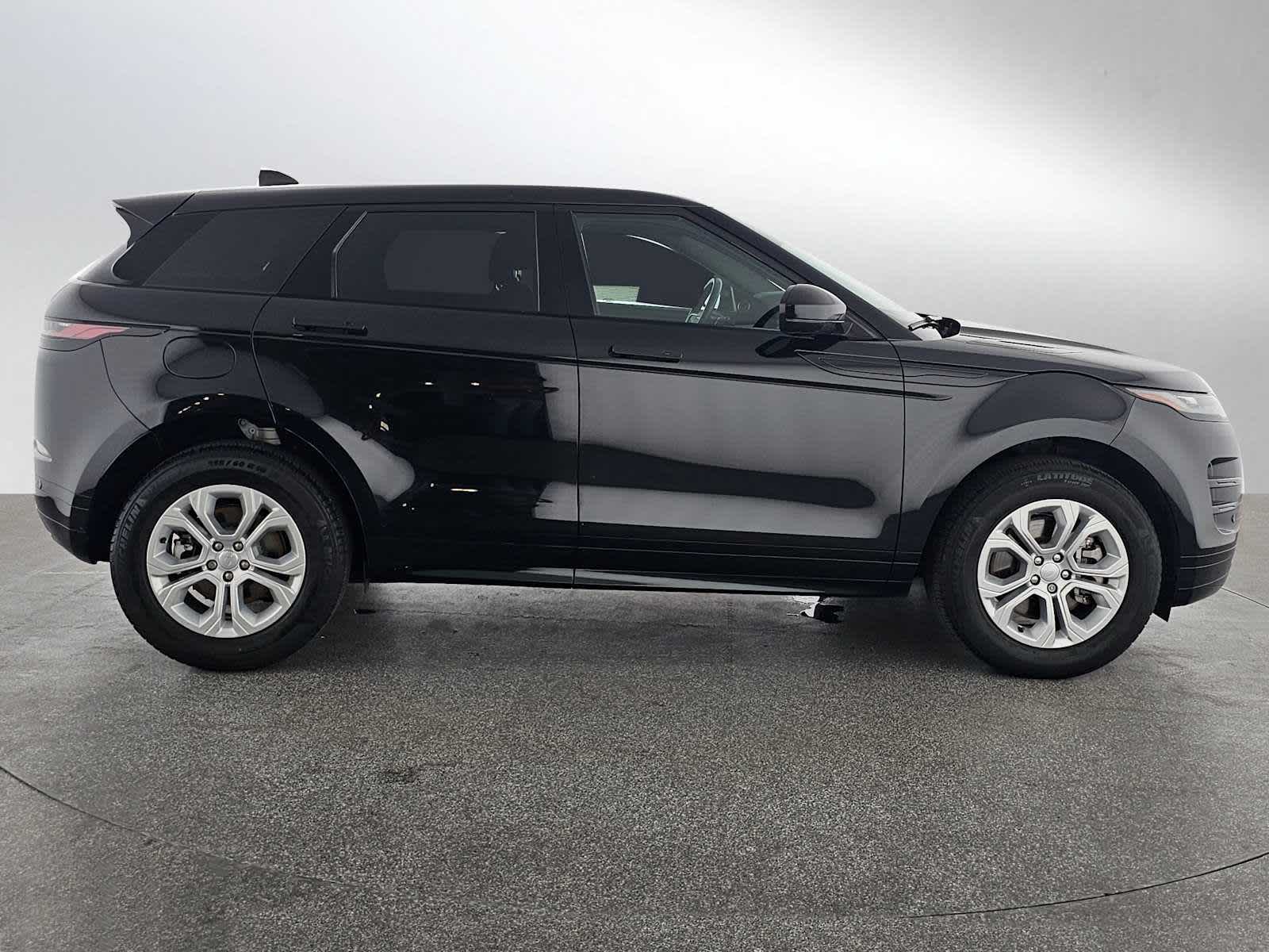 2023 Land Rover Range Rover Evoque R-Dynamic SE