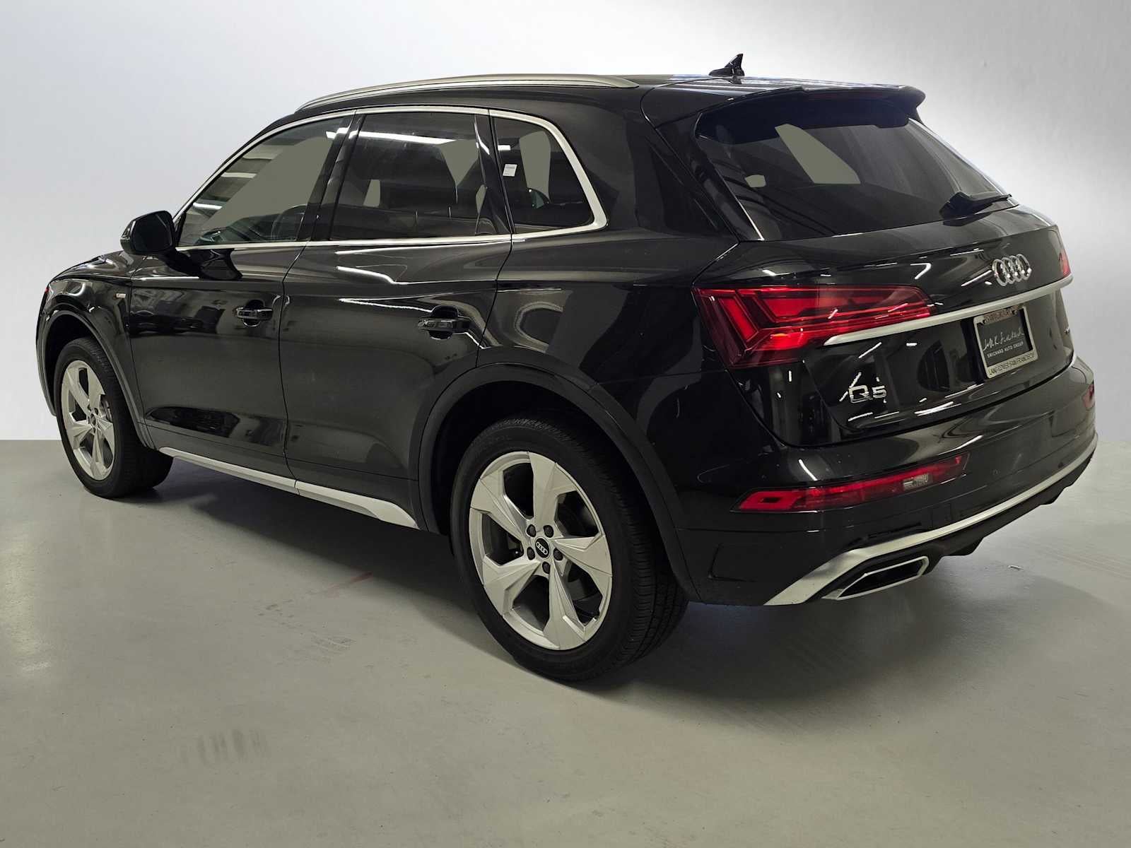 2023 Audi Q5 S line Premium Plus