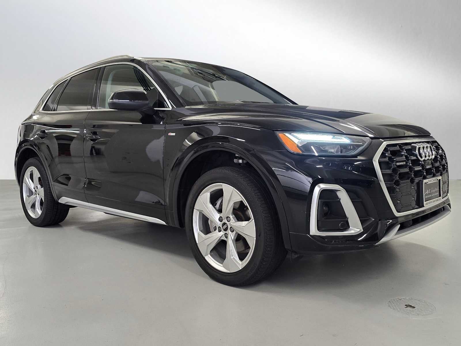 2023 Audi Q5 S line Premium Plus