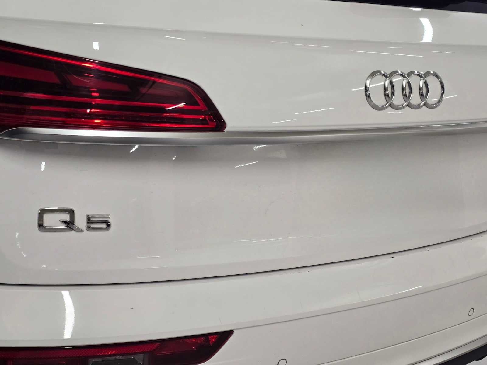 2023 Audi Q5 S line Premium Plus
