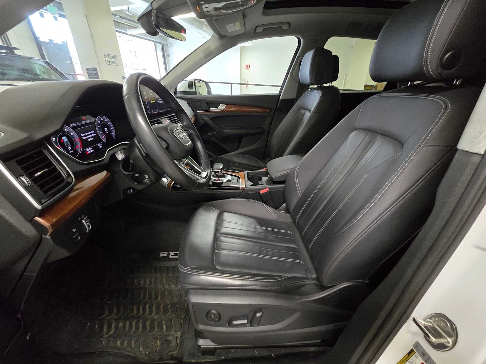 2023 Audi Q5 S line Premium Plus