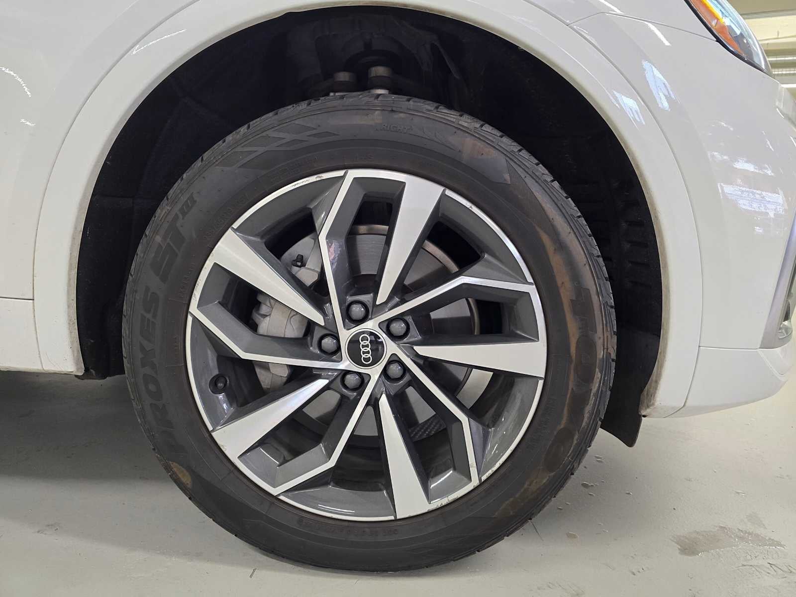2023 Audi Q5 S line Premium Plus